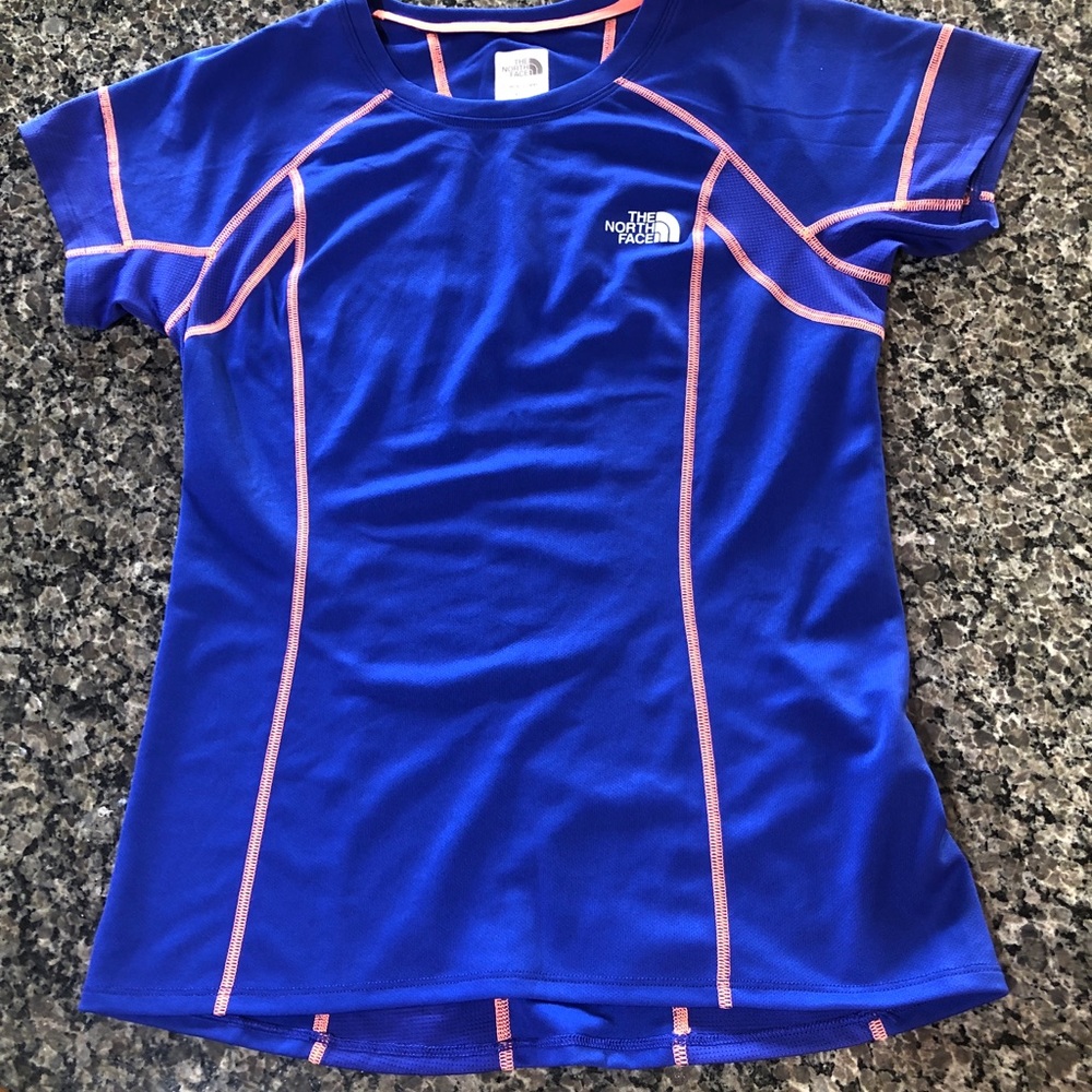 The North Face short sleeve athletic top XS